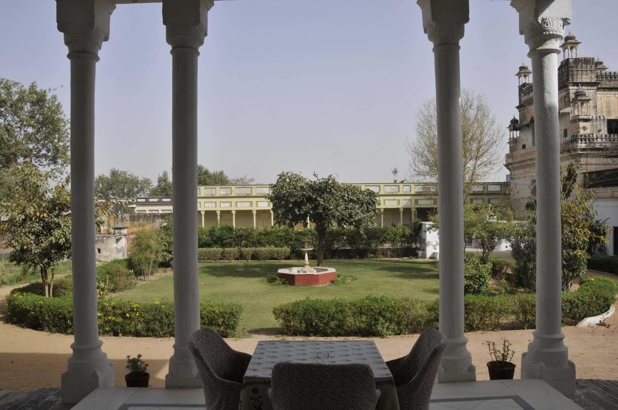 Neemrana'S - Piramal Haveli Otel Bagar Dış mekan fotoğraf